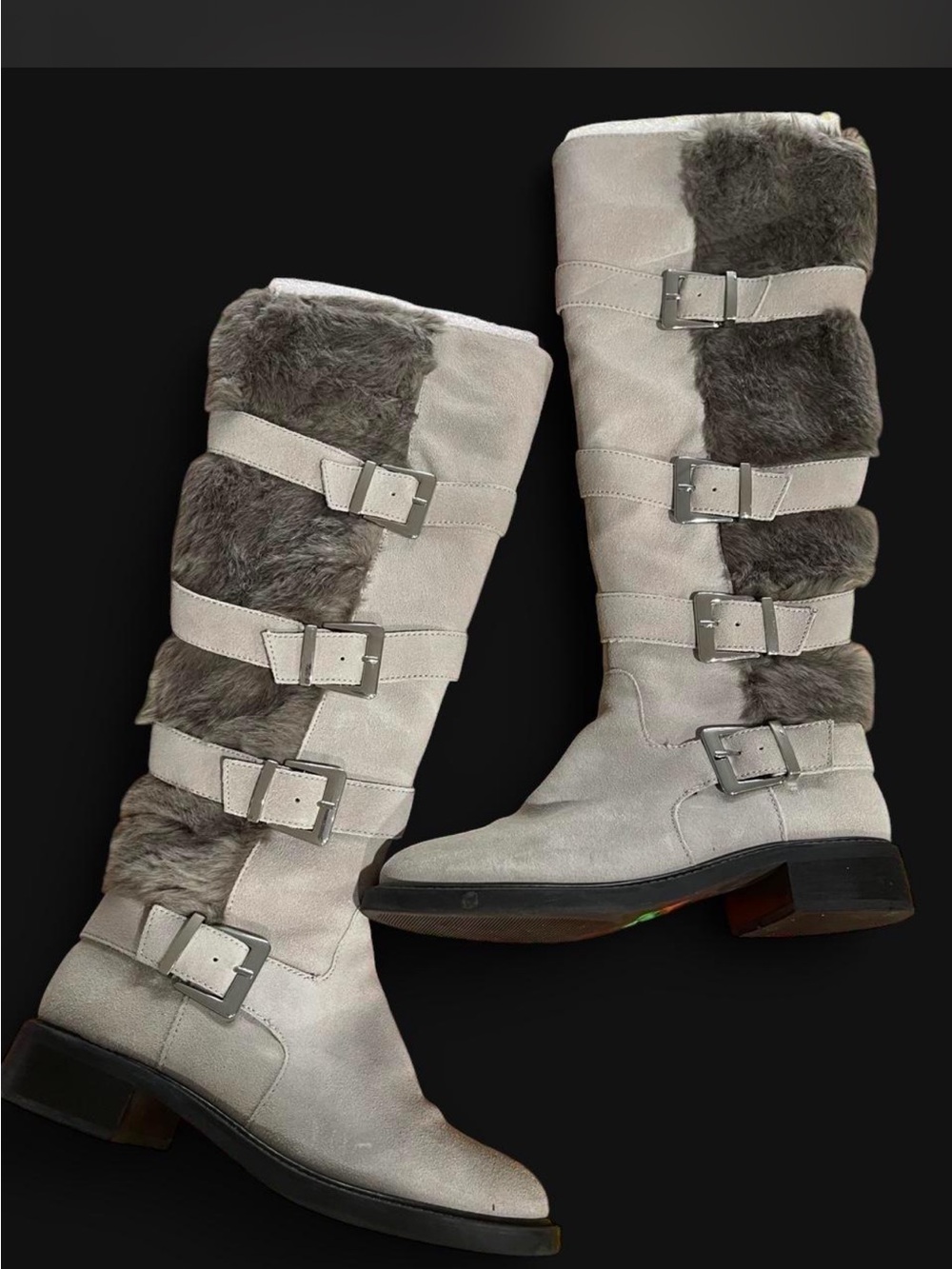 Women’s Knee-High Winter Buckle Boots in Light Gray with Faux Fur